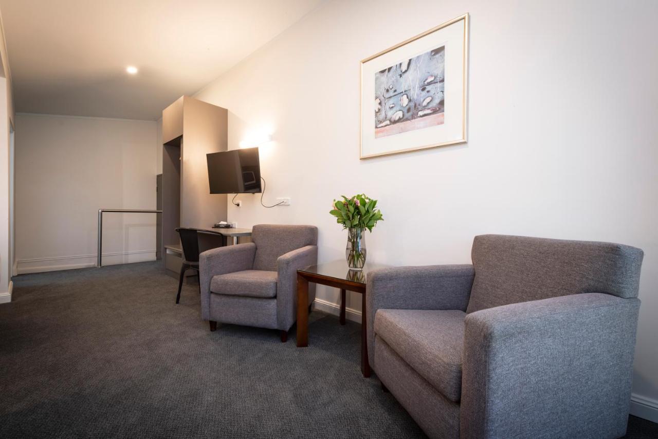 Fern Bay Motel Екстер'єр фото