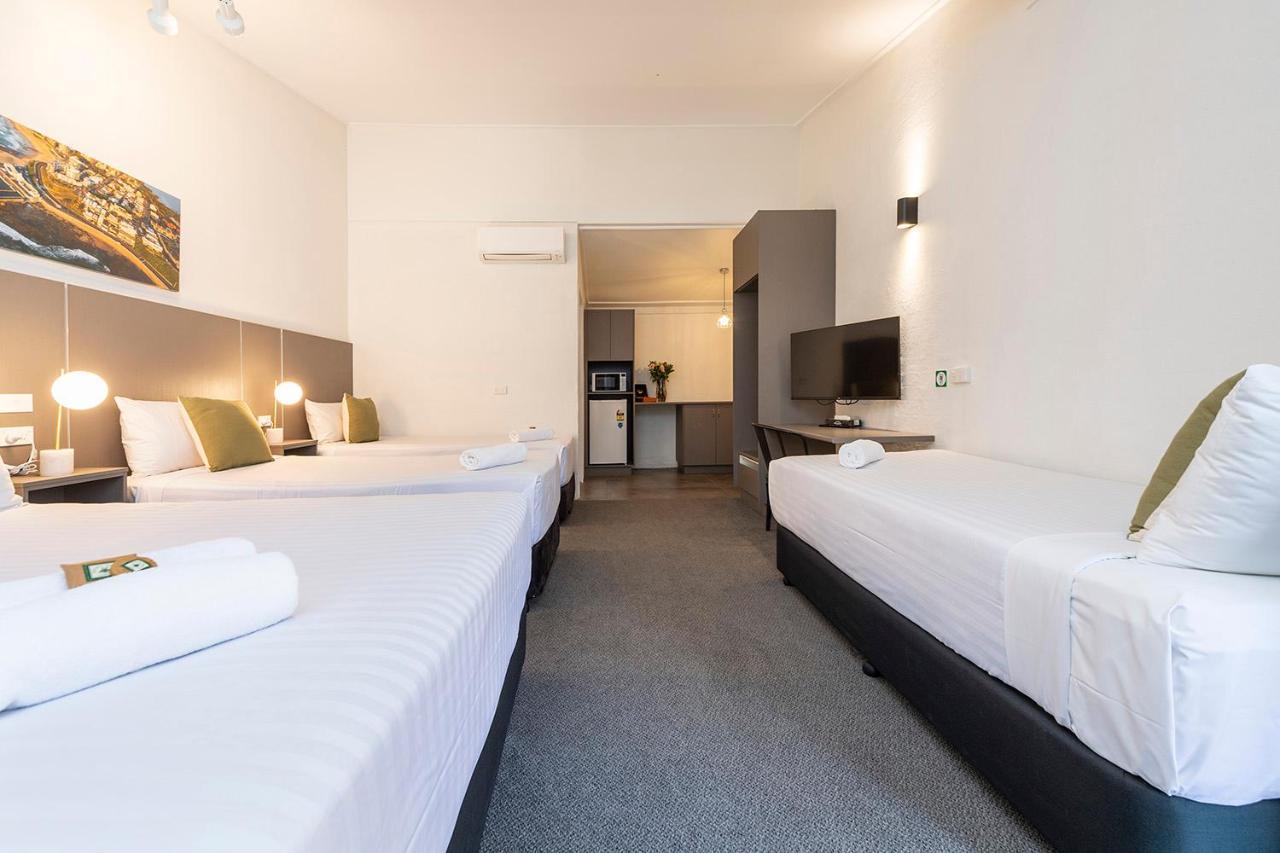 Fern Bay Motel Екстер'єр фото