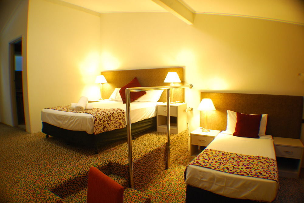 Fern Bay Motel Екстер'єр фото