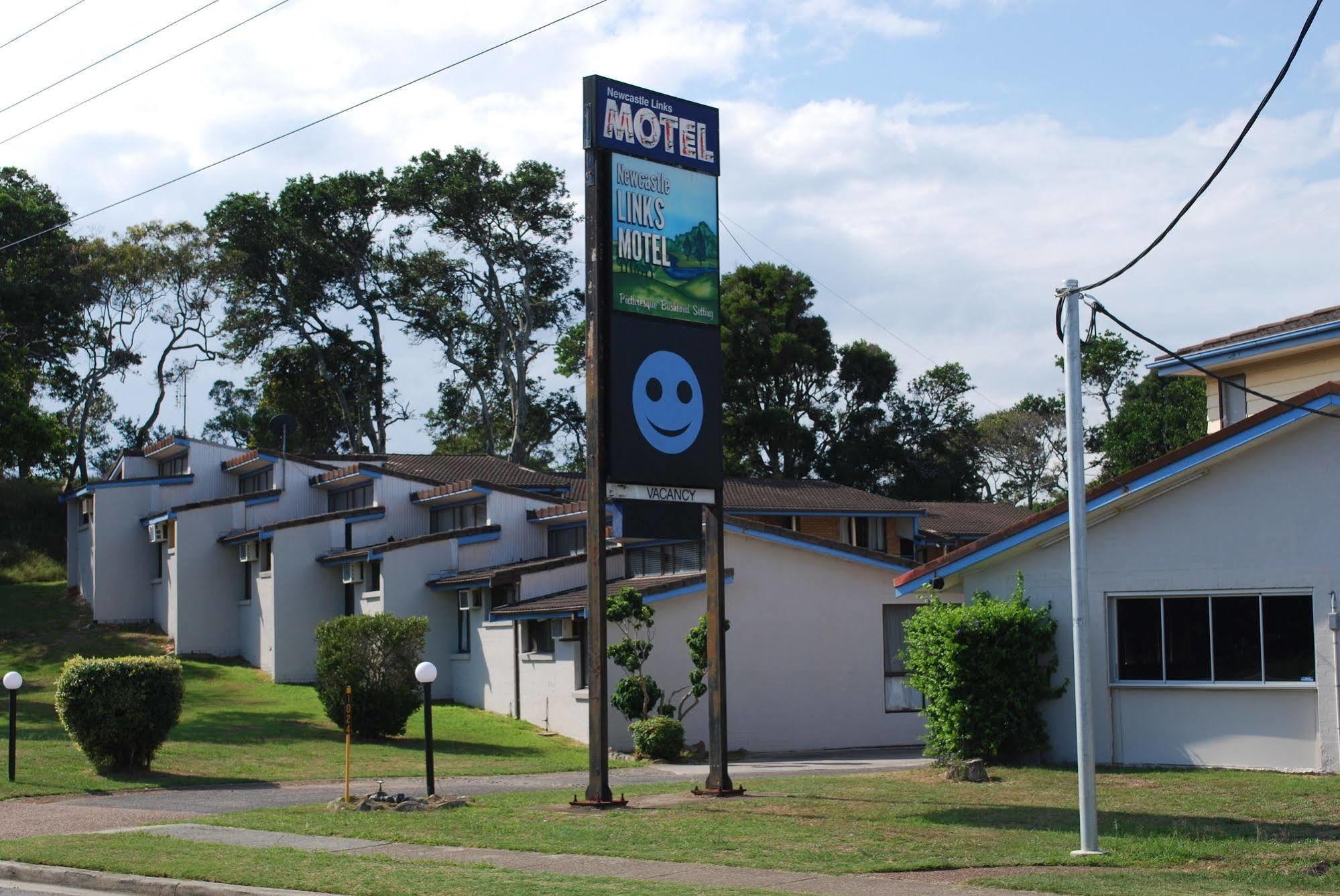 Fern Bay Motel Екстер'єр фото